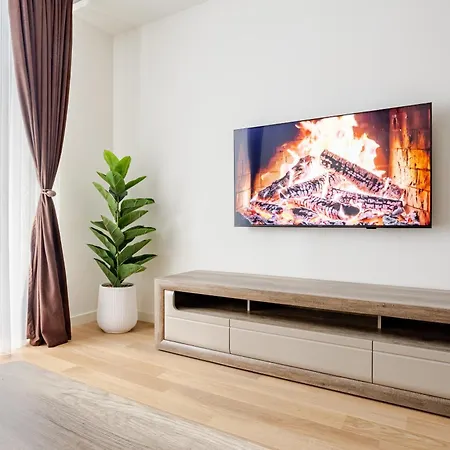 Διαμέρισμα Waterfront - Na Vodi - Sensa 3 Βελιγράδι